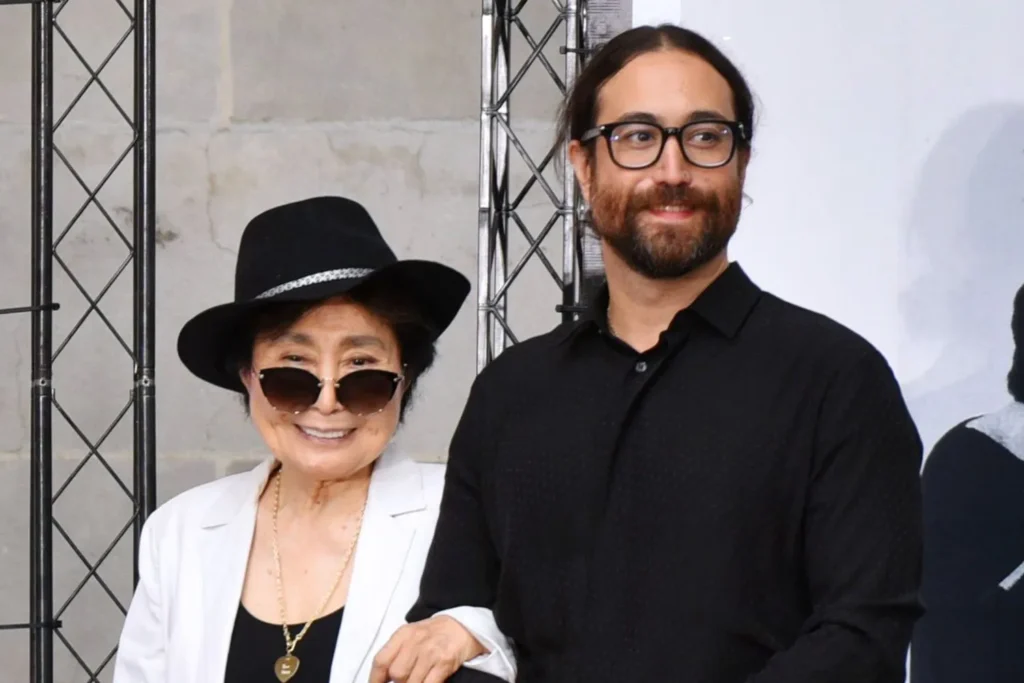 yoko ono net worth